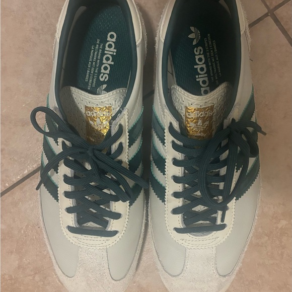 Adidas SL72 White and Green Sneakers men’s size 8(US) - Picture 1 of 7